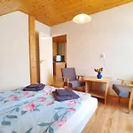 Kati - Biro Tours Nr 13 *