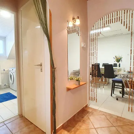 Apartment Kati Apartman Vonyarc *